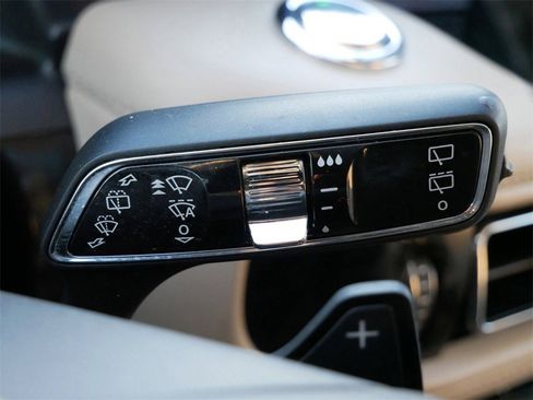 Used 2021 Lincoln Aviator Reserve w/ Equipment Group 202A image 25