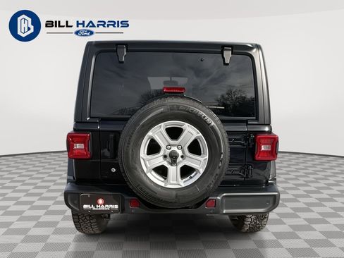Used 2019 Jeep Wrangler Unlimited Sport S AWD/4WD image 6