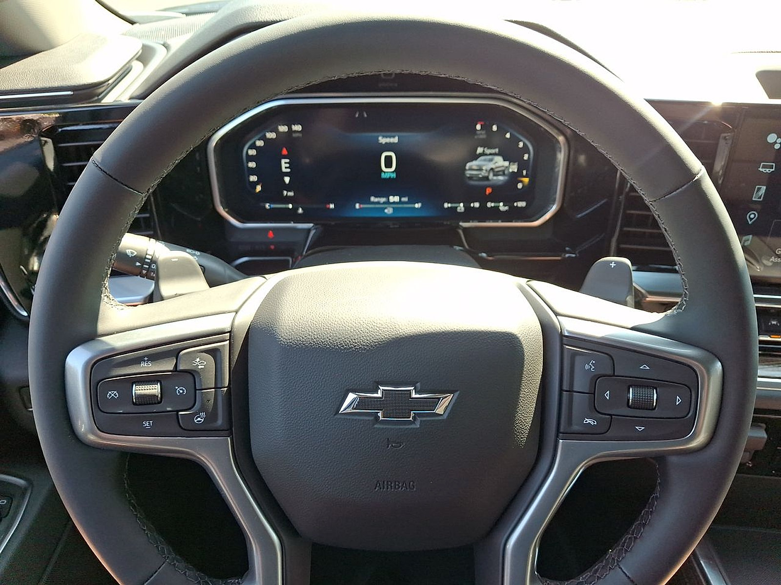 New 2026 Chevrolet Silverado 1500 RST w/ Redline Edition AWD/4WD image 17