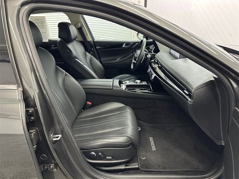 Used 2023 Genesis G80 2.5T image 15
