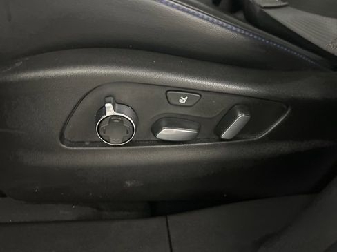 Used 2024 Cadillac XT4 Sport image 10