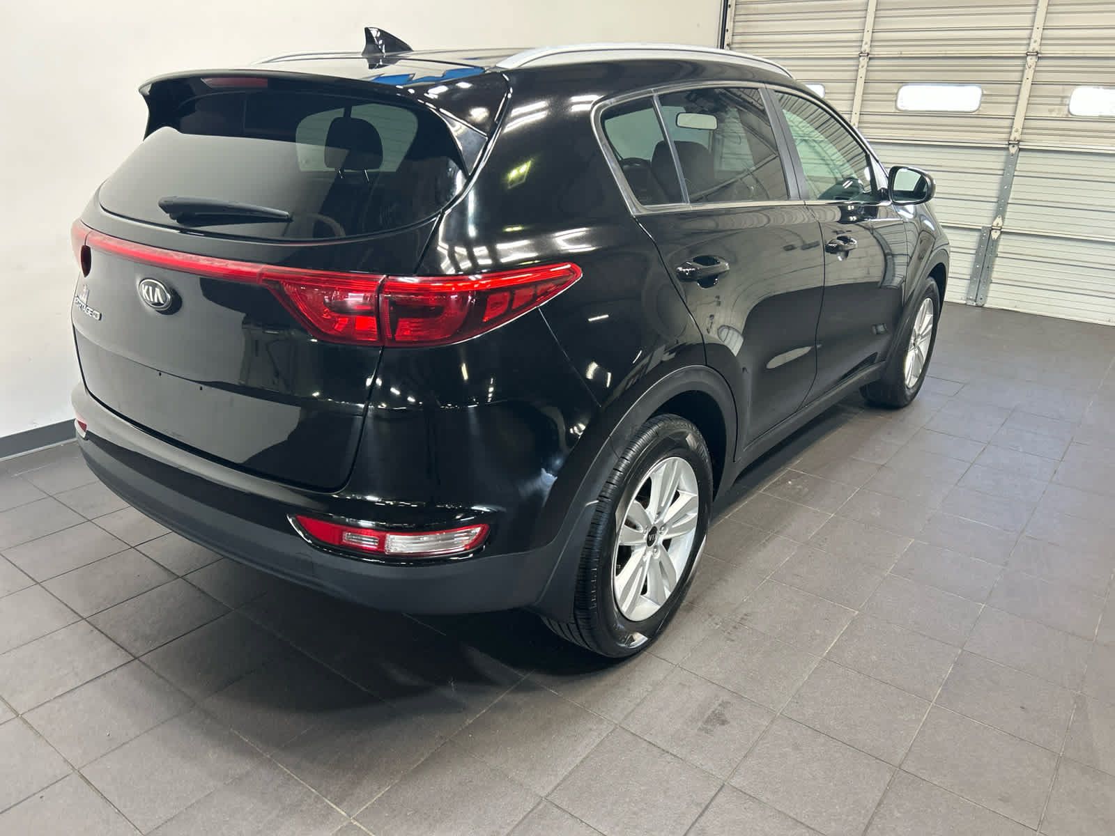 Used 2019 Kia Sportage LX w/ LX Popular Package FWD image 3