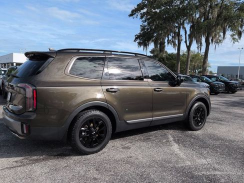 Used 2023 Kia Telluride SX Prestige X-Pro AWD/4WD image 3