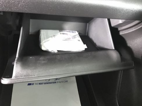 Used 2022 Chevrolet Blazer LT image 17