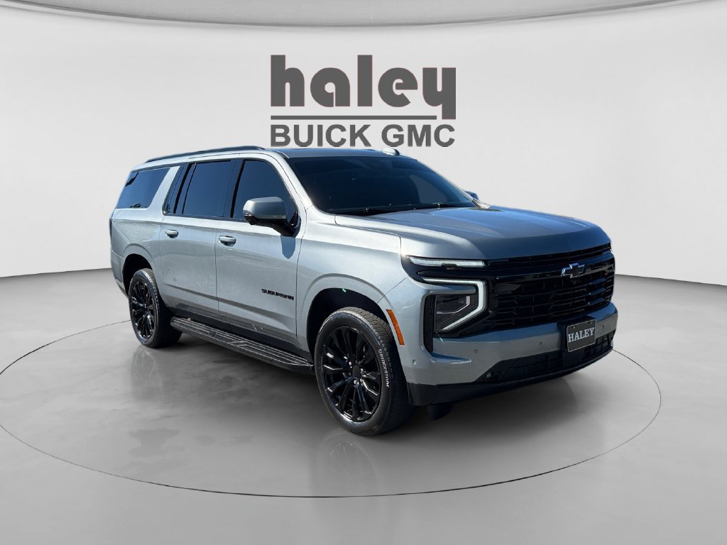 Used 2025 Chevrolet Suburban RST w/ Comfort Package AWD/4WD image 7