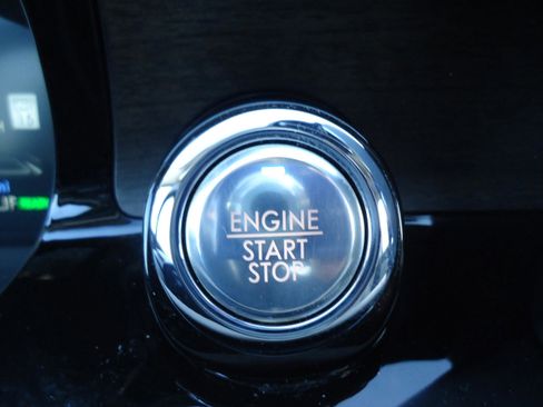 Used 2022 Lincoln Corsair Grand Touring w/ Elements Technology Bundle image 21