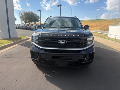 New 2027 Ford Expedition Platinum w/ Driver's Package