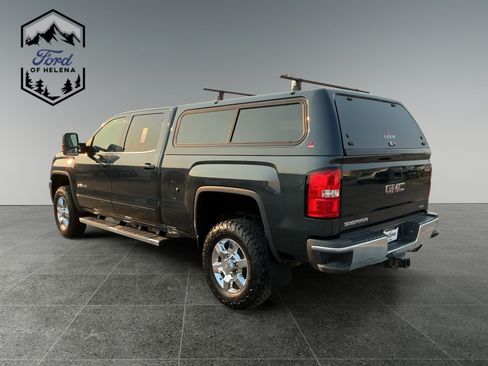 Used 2017 GMC Sierra 2500 SLE w/ HD SLE Preferred Plus Package AWD/4WD image 3