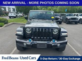 Used 2021 Jeep Wrangler Unlimited Sahara AWD/4WD video 2