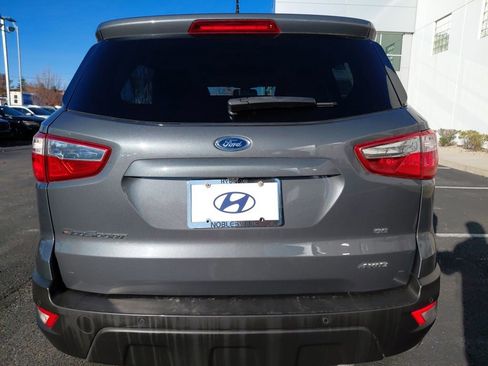 Used 2020 Ford EcoSport SE image 10
