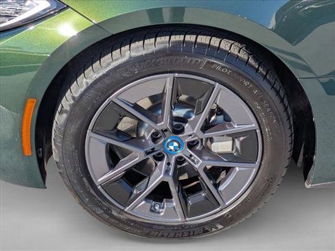 Used 2023 BMW i4 eDrive35 w/ Premium Package image 25