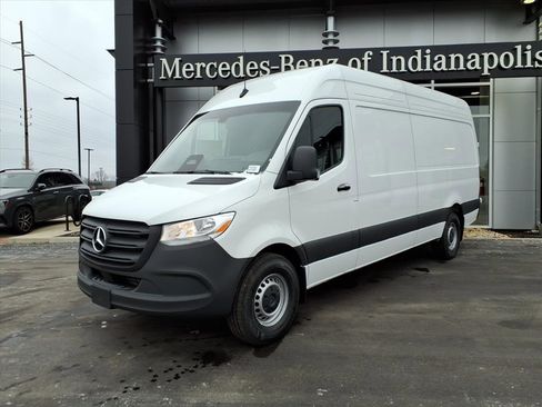 New 2026 Mercedes-Benz Sprinter 2500 image 2