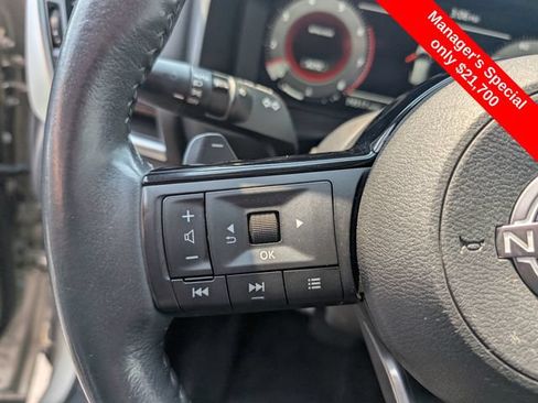 Used 2022 Nissan Rogue Platinum w/ Head-Up Display Package AWD/4WD image 17