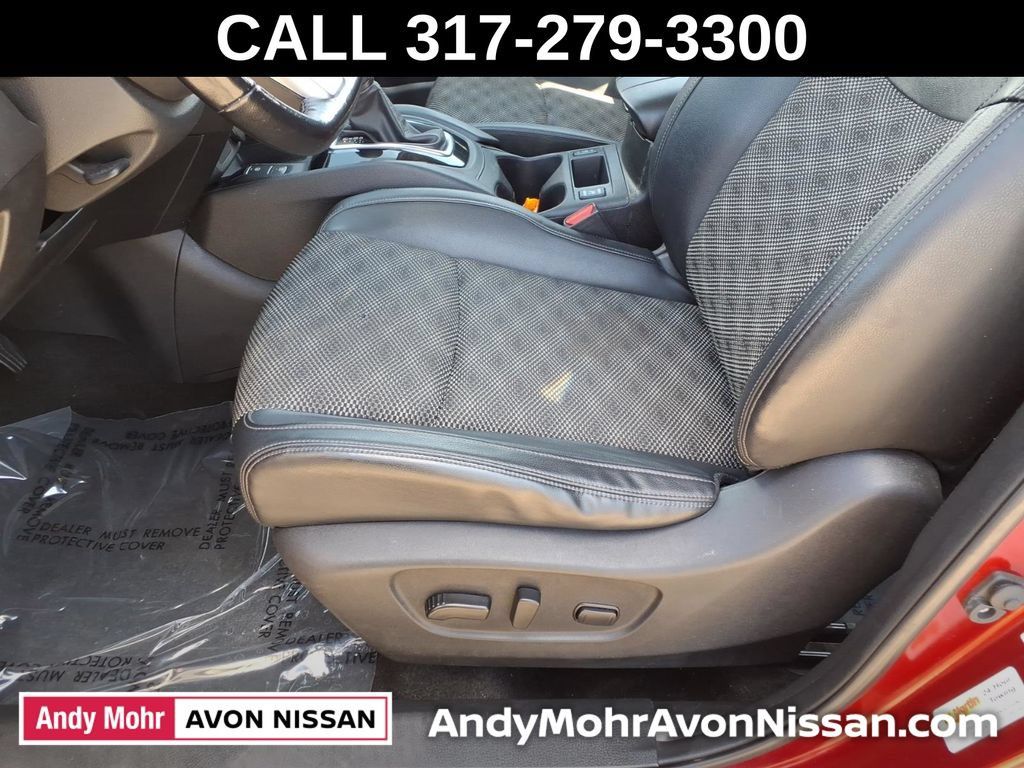 Used 2022 Nissan Rogue Sport SV w/ Technology Package AWD/4WD image 20