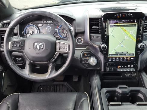 Used 2020 RAM 1500 Limited w/ Black Appearance Package AWD/4WD image 12