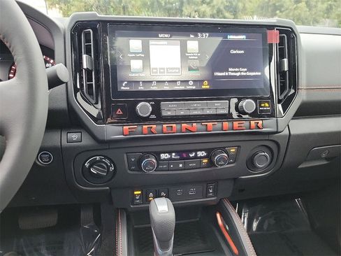 New 2025 Nissan Frontier PRO-4X w/ Pro Premium Package image 9