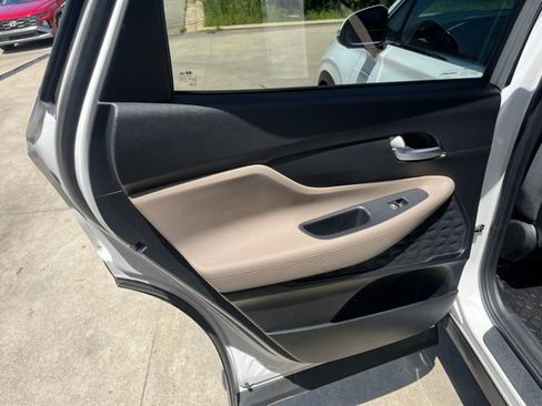 Used 2023 Hyundai Santa Fe SEL FWD image 13