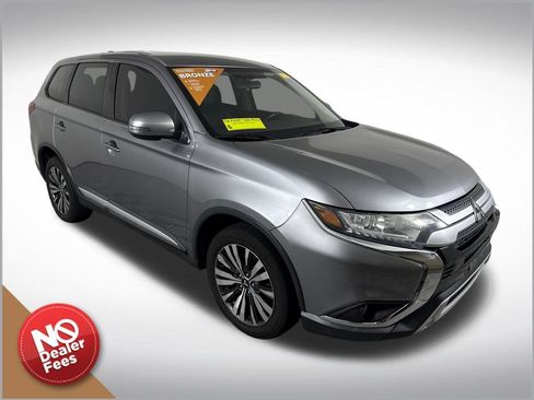 Used 2019 Mitsubishi Outlander AWD image 1