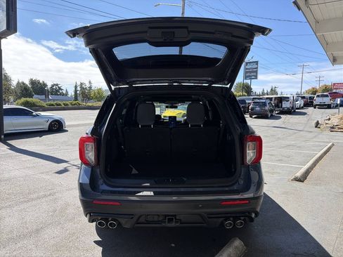 Used 2021 Ford Explorer ST w/ ST Street Pack AWD/4WD image 6
