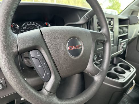 New 2026 GMC Savana 2500 Extended RWD image 14