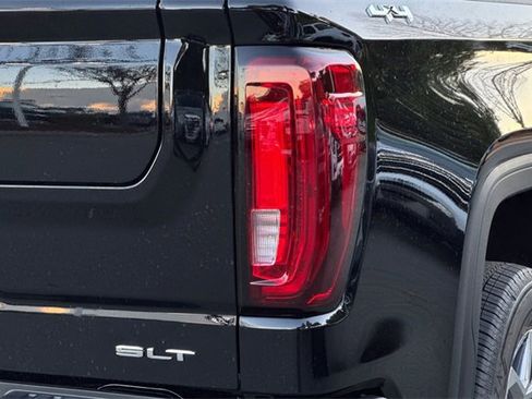 New 2026 GMC Sierra 1500 SLT w/ SLT Premium Package image 26
