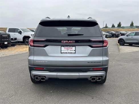 New 2025 GMC Acadia Elevation image 4