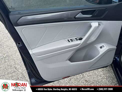 Used 2023 Volkswagen Tiguan SE FWD image 17