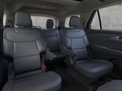 New 2026 Ford Explorer Active w/ Active Comfort Package image 11