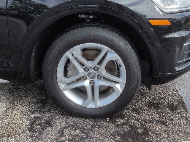 Used 2019 Audi Q5 2.0T Premium w/ Convenience Package AWD/4WD image 11