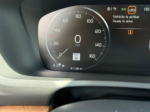 Used 2022 Volvo XC90 T8 Inscription Expression w/ Advanced Package AWD/4WD image 19