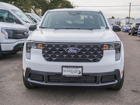 New 2026 Ford Maverick XLT w/ XLT Luxury Package FWD image 2