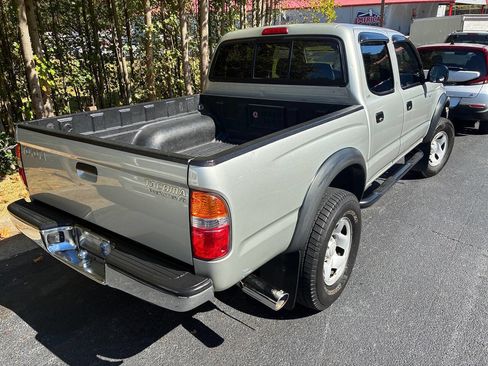 Used 2003 Toyota Tacoma PreRunner image 3