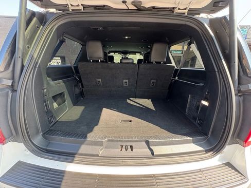 Used 2019 Ford Expedition Max XLT w/ Equipment Group 202A image 17