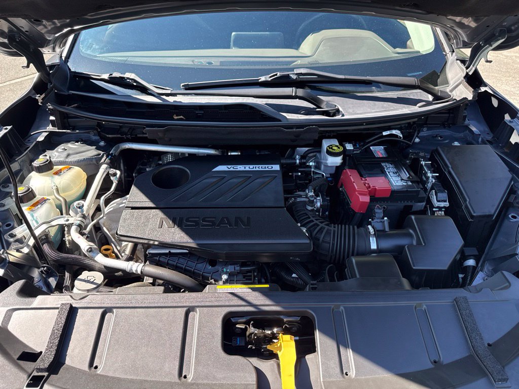 Used 2023 Nissan Rogue S FWD image 42