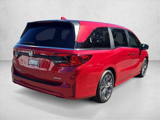 Used 2026 Honda Odyssey Touring image 5