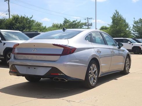 Used 2023 Hyundai Sonata SEL FWD image 5