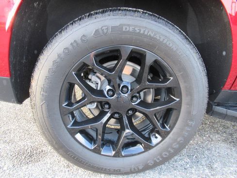 Used 2023 Chevrolet Tahoe LT RWD image 8