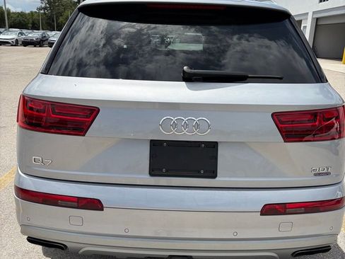 Used 2017 Audi Q7 3.0T Prestige image 7