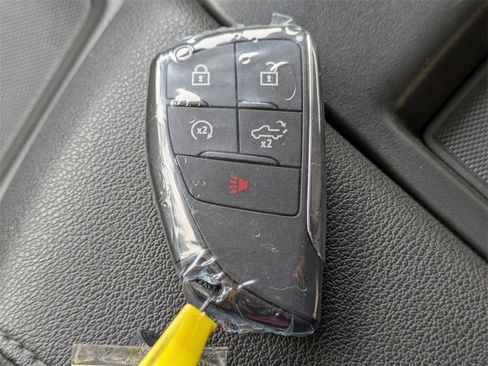 Used 2025 Chevrolet Silverado 2500 Custom w/ Custom Convenience Package image 29