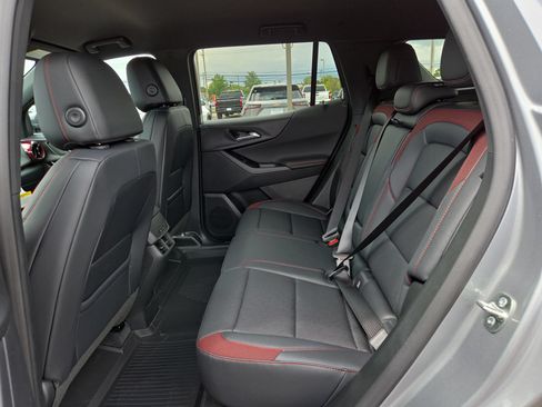 New 2027 Chevrolet Equinox RS w/ Safety and Technology Package FWD image 11