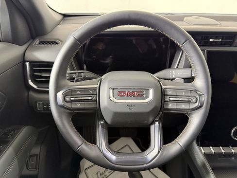 Used 2026 GMC Terrain AT4 w/ Technology Package II image 14