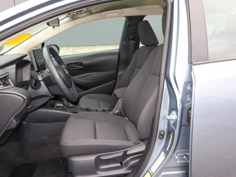 Used 2024 Toyota Corolla LE image 7