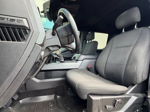 Used 2018 Ford F150 XLT w/ Equipment Group 302A Luxury AWD/4WD image 6
