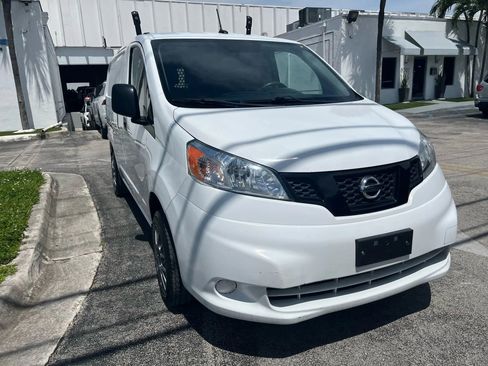 Used 2021 Nissan NV200 S w/ Back Door Glass Package image 1
