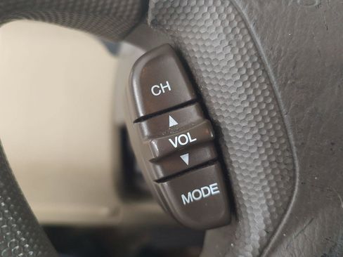 Used 2005 Honda CR-V EX image 11