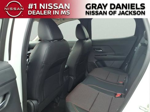 New 2026 Nissan Kicks SR w/ Cold Weather Package FWD image 27