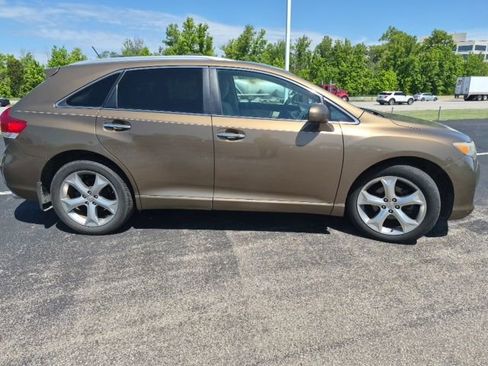 Used 2009 Toyota Venza FWD image 5