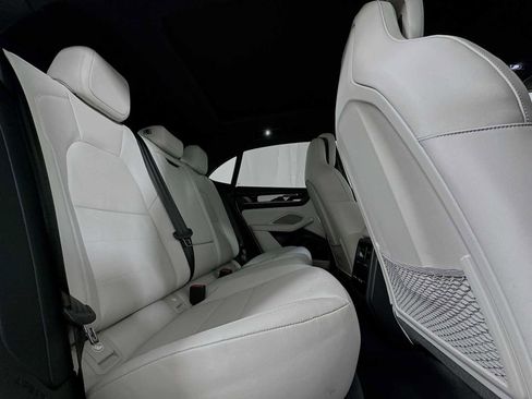 Certified 2025 Porsche Macan 4S Electric image 27