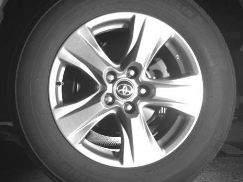 Used 2023 Toyota RAV4 XLE w/ Convenience Package AWD/4WD image 6