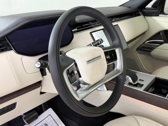 New 2026 Land Rover Range Rover SE AWD/4WD image 18